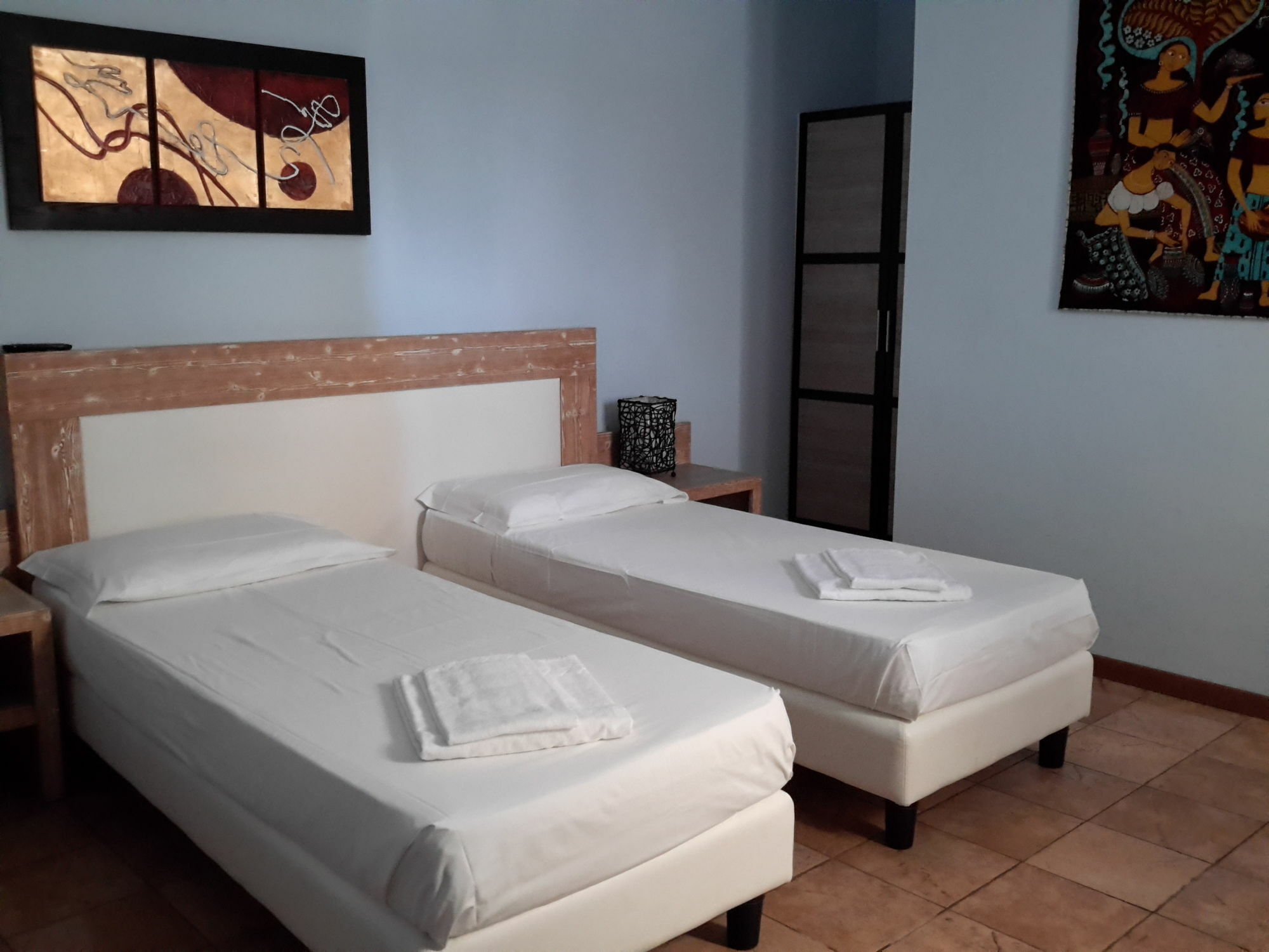 אלגהרו Butterfly Accommodation מראה חיצוני תמונה